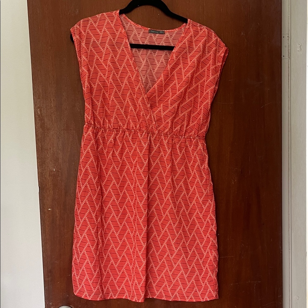 Soprano Coral Geometric Midi Dress